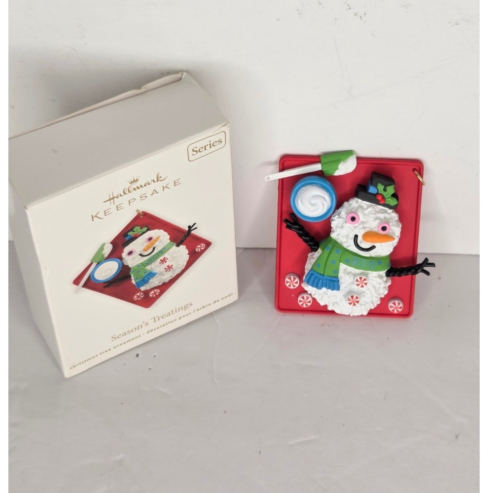 Hallmark Keepsake 2012 Season's Treatings Snowman Cookie Ornament Series 4